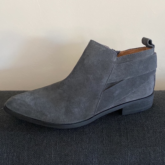 Corso Como Gray Suede Bootie Size 6 - Picture 2 of 6